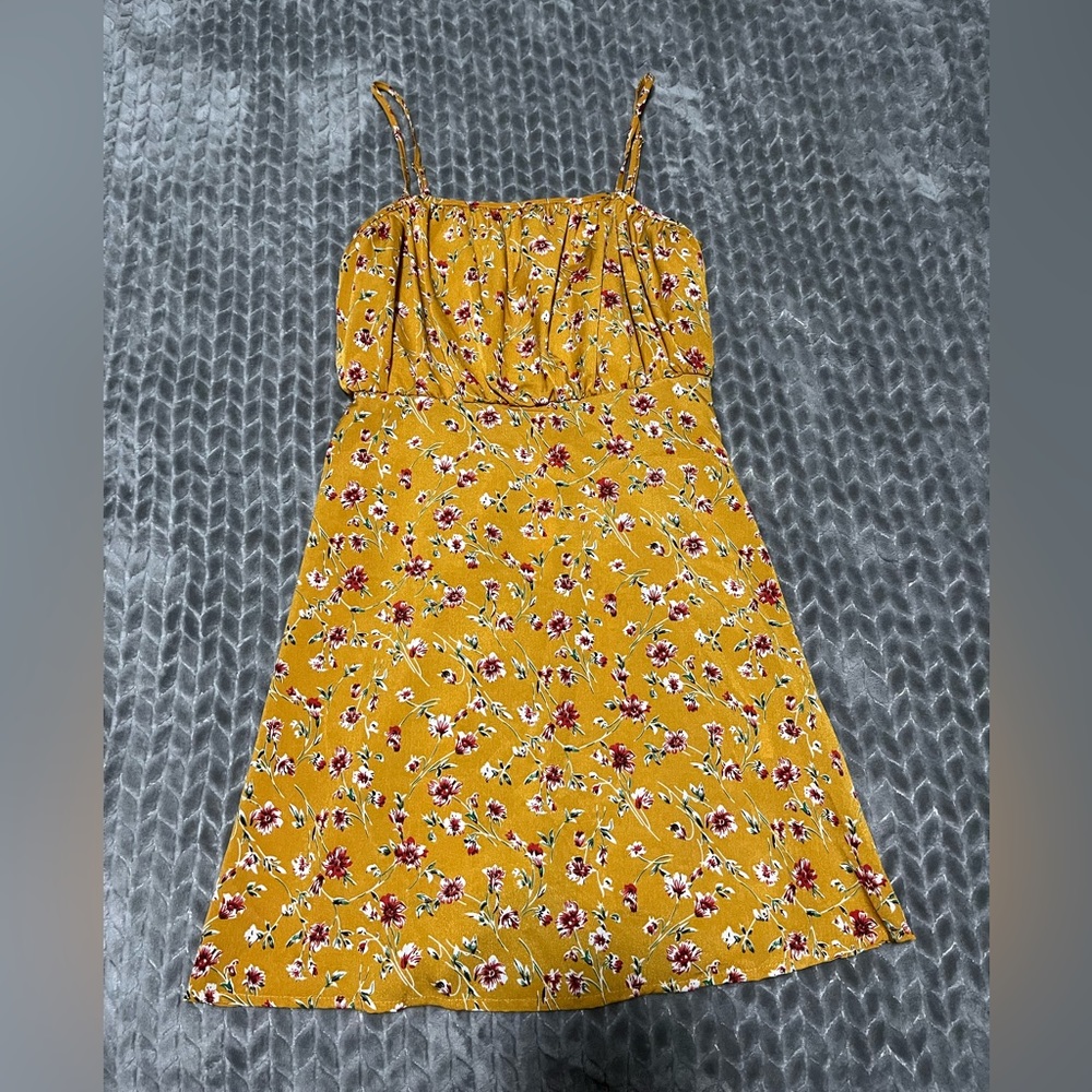 Size small spring dress